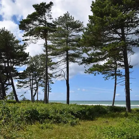 7 Person In Gilleleje-by Traum *